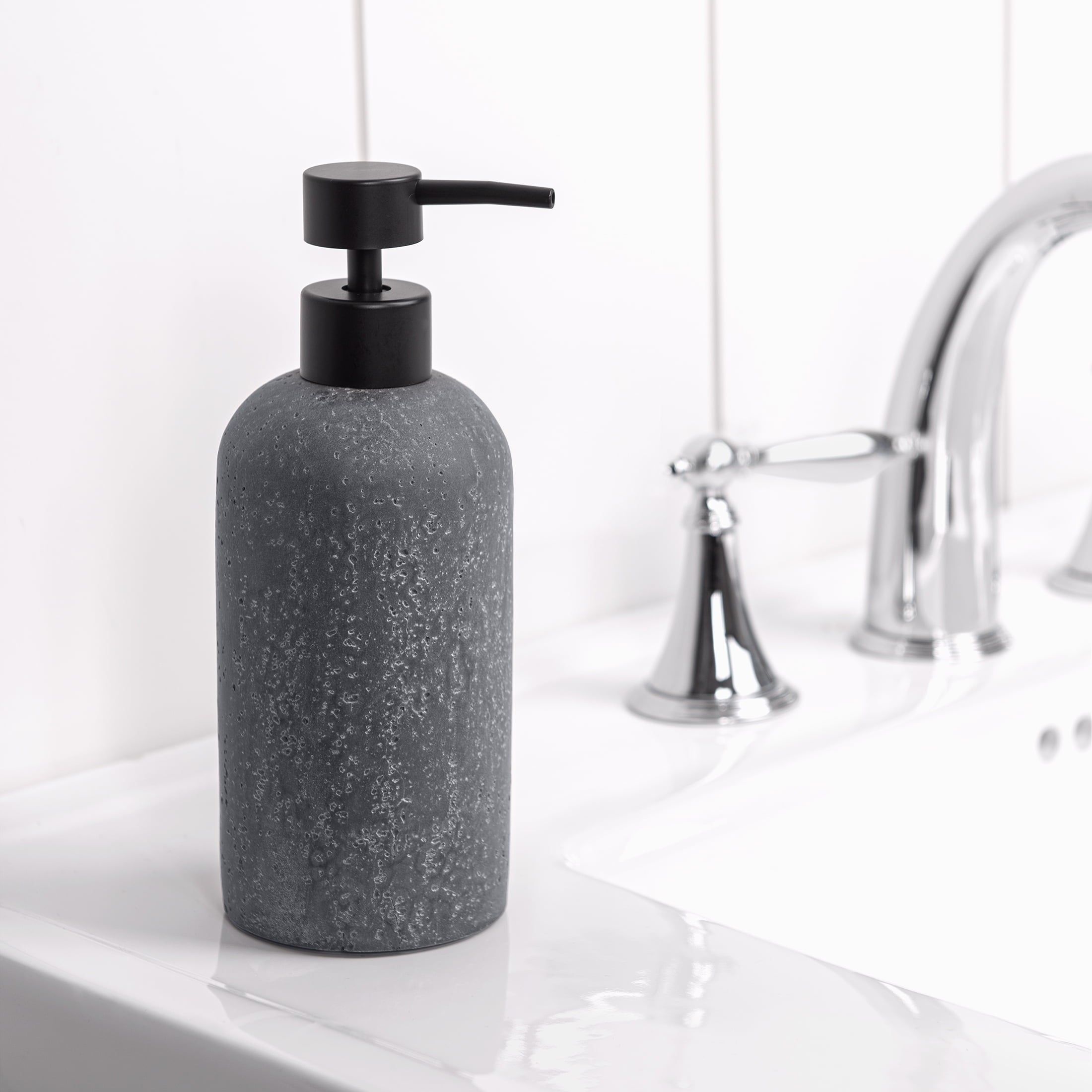 Better Homes & Gardens Faux Stone Lotion Pump - Image 2