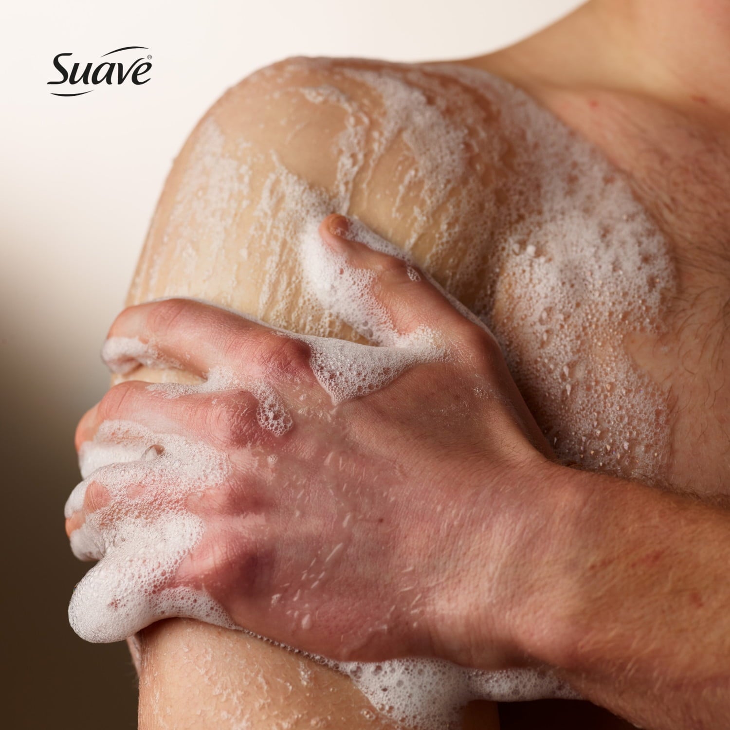 Suave Men Refreshing 2-in-1 Body & Face Wash with Glycerin & Vitamin E, 18 FL OZ - Image 5
