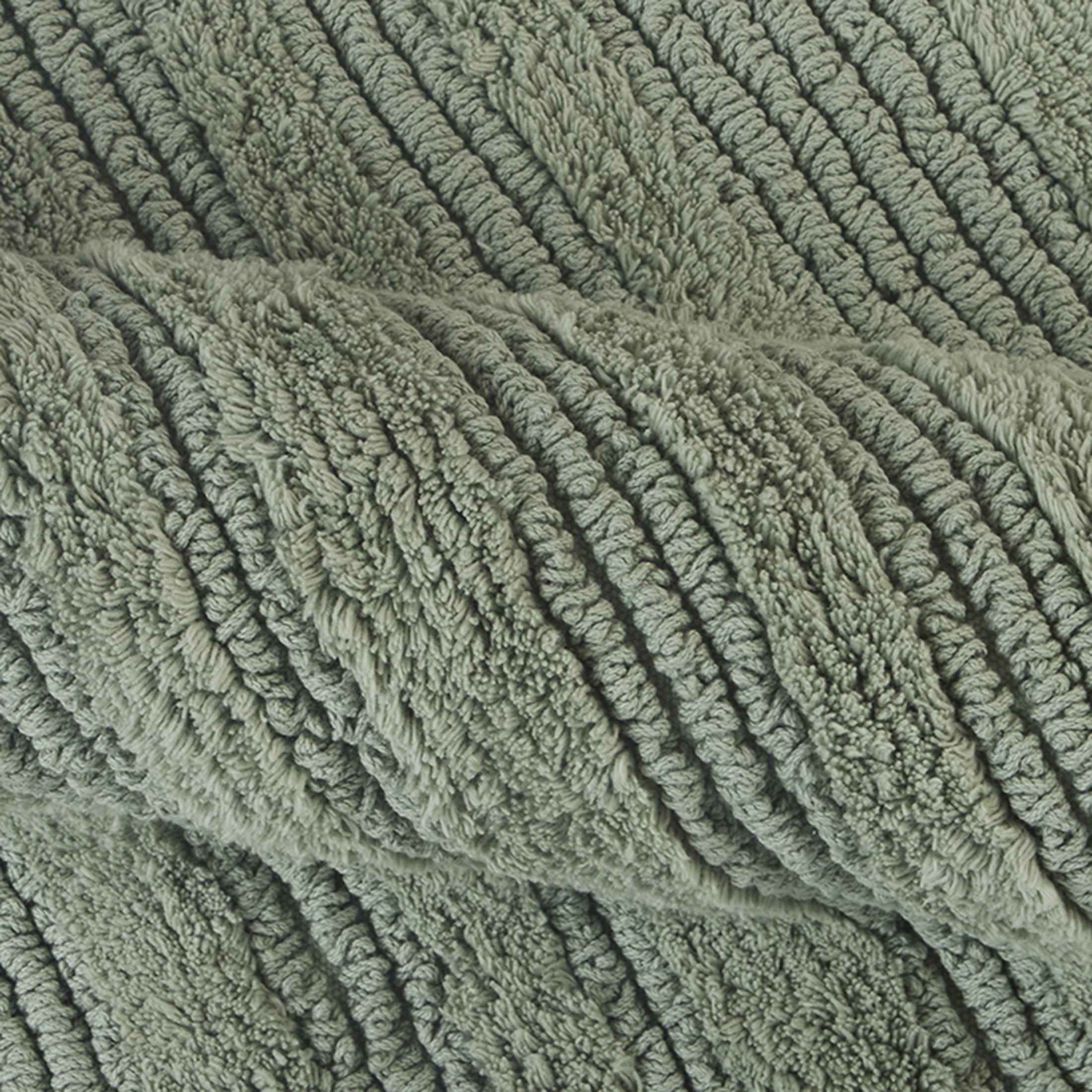 Better Homes & Gardens Cotton Reversible Bath Rug Set, 17" x 24" & 20" x 30", Green - Image 5