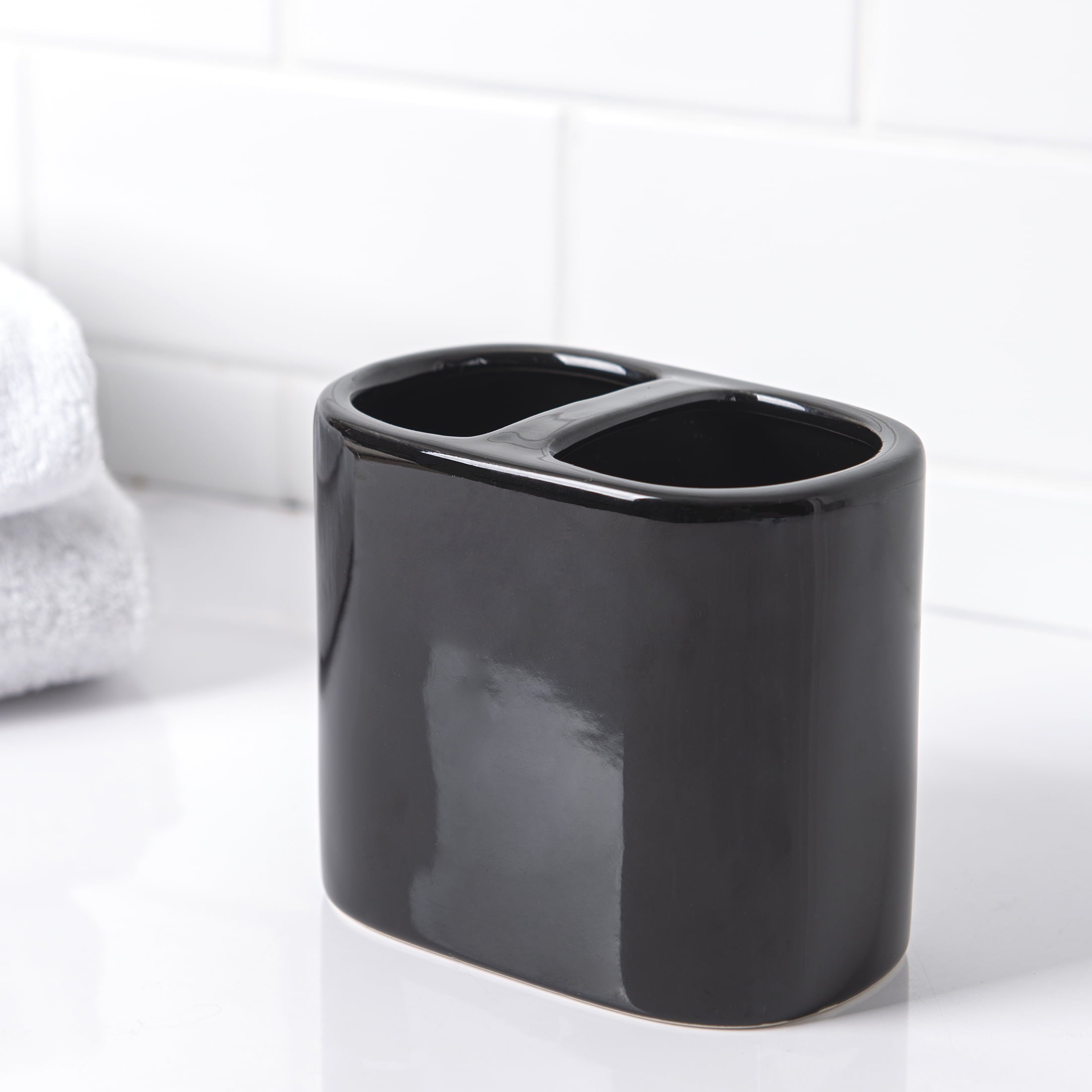 Mainstays Basic Rich Black Ceramic Toothbrush Holder for Adults - Image 3