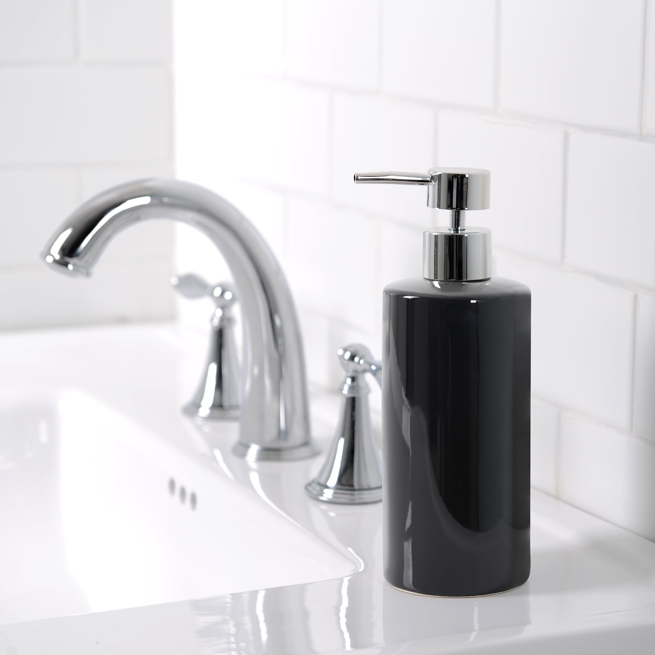 Ceramic Lotion Pump Rich Black - Image 2