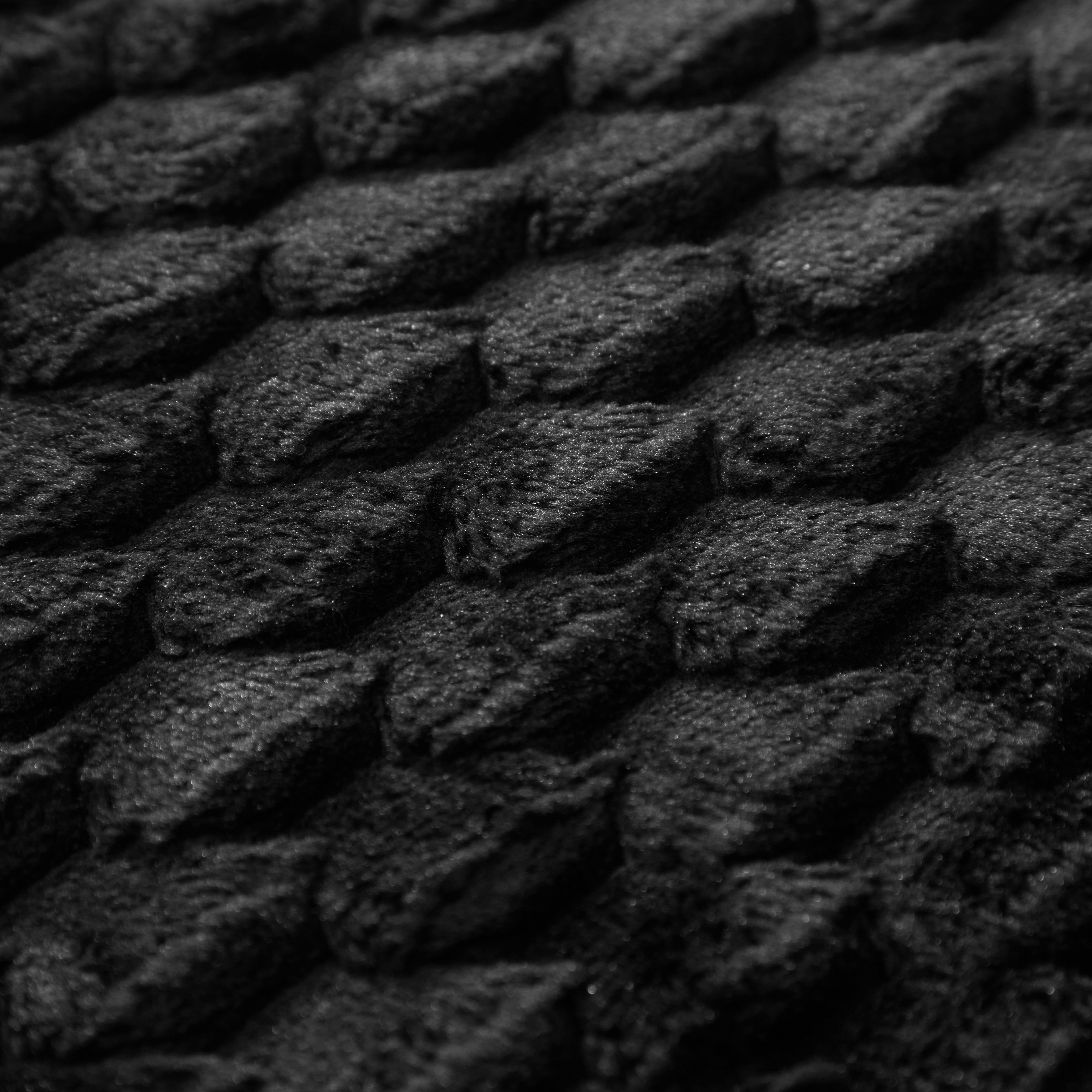 Black Tile Bubble Pattern 2-Piece Bath Rug Set - Image 4