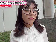 0001313_巨乳の日本人女性が潮吹きするガン突きセックス