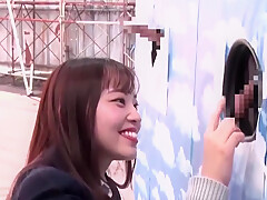 230106ちんちん当てられるかゲームa2