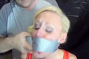 A really hott Female wants 2 be tied up and gagged Thank You Craigslist com