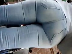 ASS YOUNG LEYDY IN THE PARK