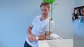 Agile Guy Manages To Tempt Horny Milf For Wild Fuck