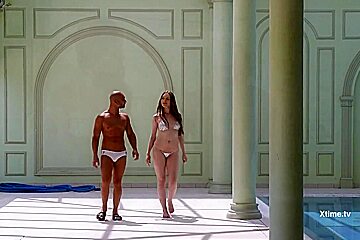 Alexandra Stein E Le Porno Lezioni Di Nuoto In