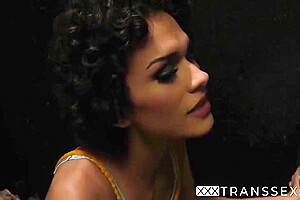 Alisia Rae - Mesmerizing Fucks And Enjoys Glory Hole Fetish
