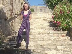 Amandine A Young student 18+ Who Stops At Nothing