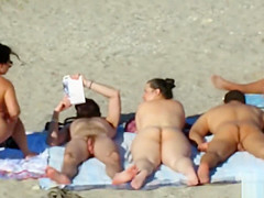 Amateur Beach Nude Milfs Pussy And Ass Close Up