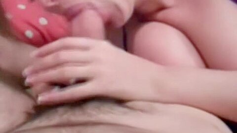 Amateur Brunette Sucking Her Man