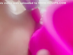 Amateur Horny Milf Squirting Everywhere