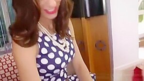 Amateur Slut In Stockings Fingers