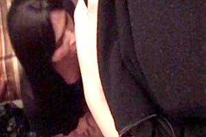 Amateur sucking and fucking scenes with a skilful trans