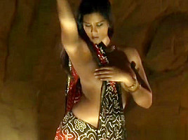 An Arousing Seductive Indian Ritual