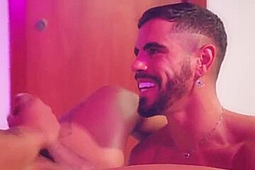 And Light Me On Fire - Valentin Amour And Gustavo Cruz