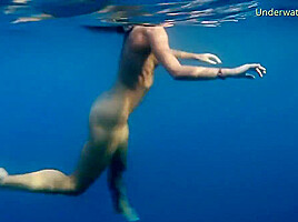 Aneta Is A Wonderful Big Tits Babe Underwater