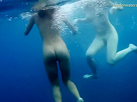 Aneta Is A Wonderful Big Tits Babe Underwater