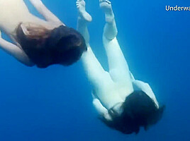 Aneta Is A Wonderful Big Tits Babe Underwater