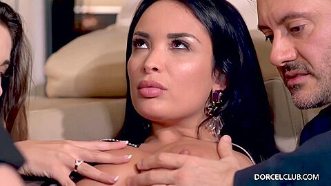 Anissa Leads The Dance - Clea Gaultier And Anissa Kate