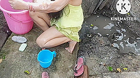 Anita Ka Hot Look Hot Bathing