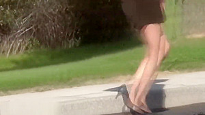 Asian skank caught peeing