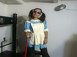 Au Pair Schlampen, Scene 2