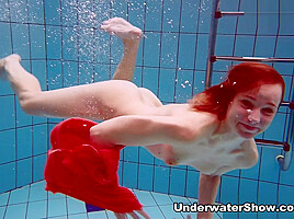 Avenna Video - UnderwaterShow