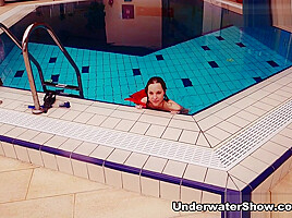 Avenna Video - UnderwaterShow