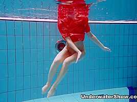 Avenna Video - UnderwaterShow