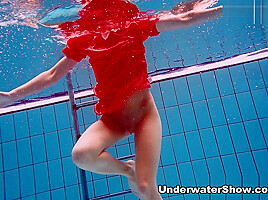 Avenna Video - UnderwaterShow