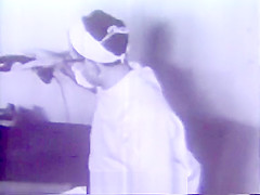 Babe Masturbates in the Toilet