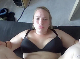 Bbw Pawg teen 18+ Blows Friend And Fucks