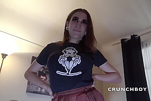 Beautiful Tranny Used By The Hetero Domi Juteur - Icy Diamond