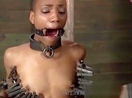 Beauty Wears An Iron Helmet During Hardcore Cunt Drilling