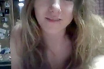 Beauty babe doing a blowjob