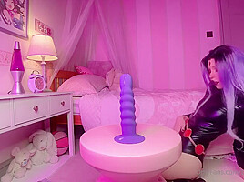 Belle Delphine - Mona Cosplay 11/03/24