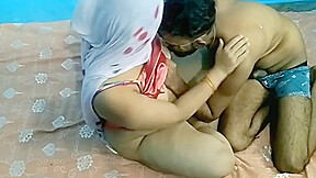 Bhabhi Ko Banana Khila Ker Piche Se Pela Full Doggystyle Hindi Audio