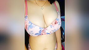 Bhabhi Tight Pussy Showing Webcam