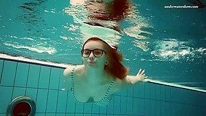 Biggest Floating Tits Of Dashka Underwater