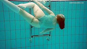 Biggest Floating Tits Of Dashka Underwater