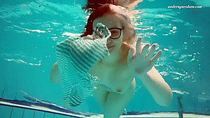 Biggest Floating Tits Of Dashka Underwater