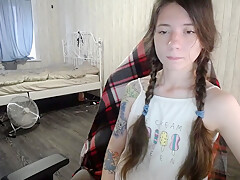 Brunette Amateur Webcam teen 18+ Exposed