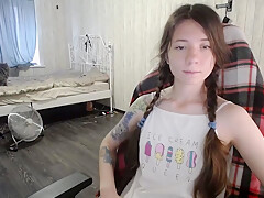 Brunette Amateur Webcam teen 18+ Exposed