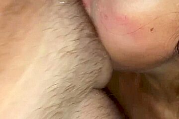 Brunette deepthroat no hands facefuck