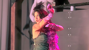 Burlesque Strip SHOW 270 BiBi Dazzle