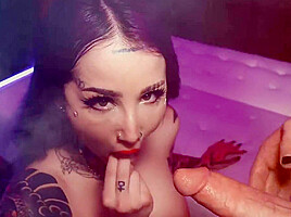 Busty Girl Jewelz Blu Squirts While Fucking Hard Dick