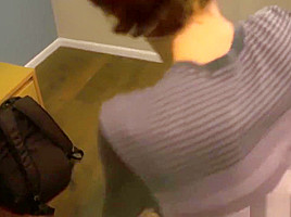 Busty stepmother slept a stepson for masturbation
