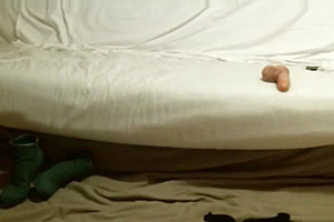Cams75 travesti qui essaye Step son nouveau god